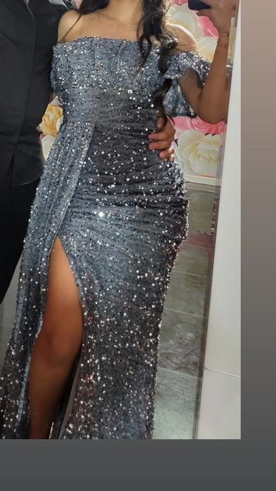 Rochie eleganta.