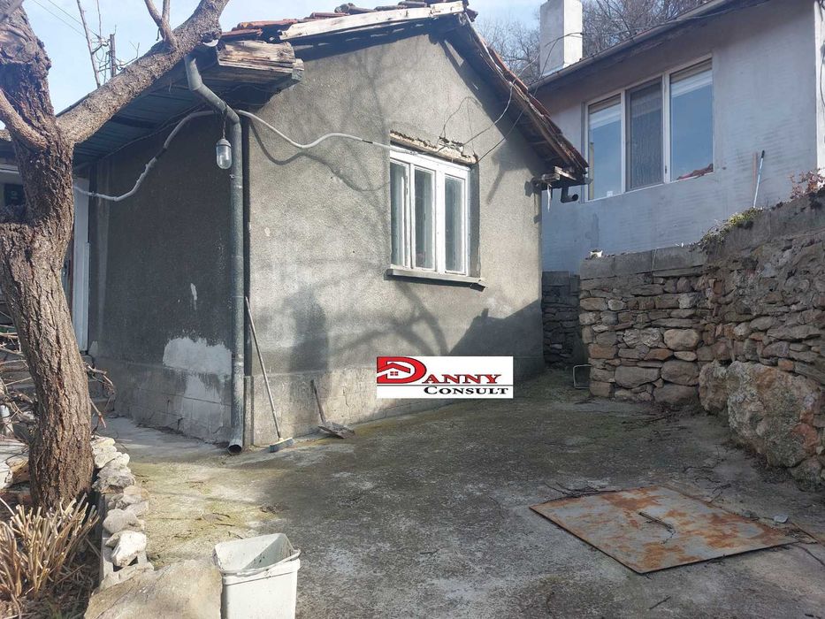 Продава се Къща в Велико Търново, Акация - 55 кв.м за 1273 €/кв.м - Снимка #12