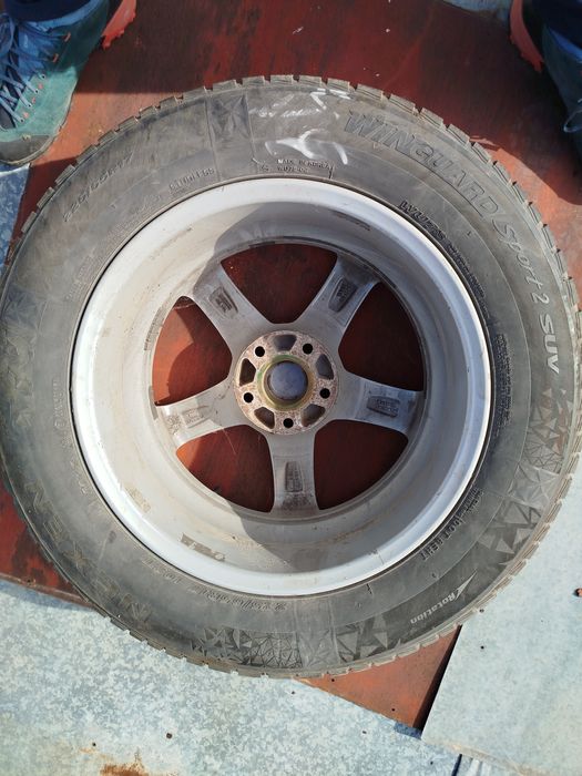 Зимни гуми Нексен 225/65/17  4броя