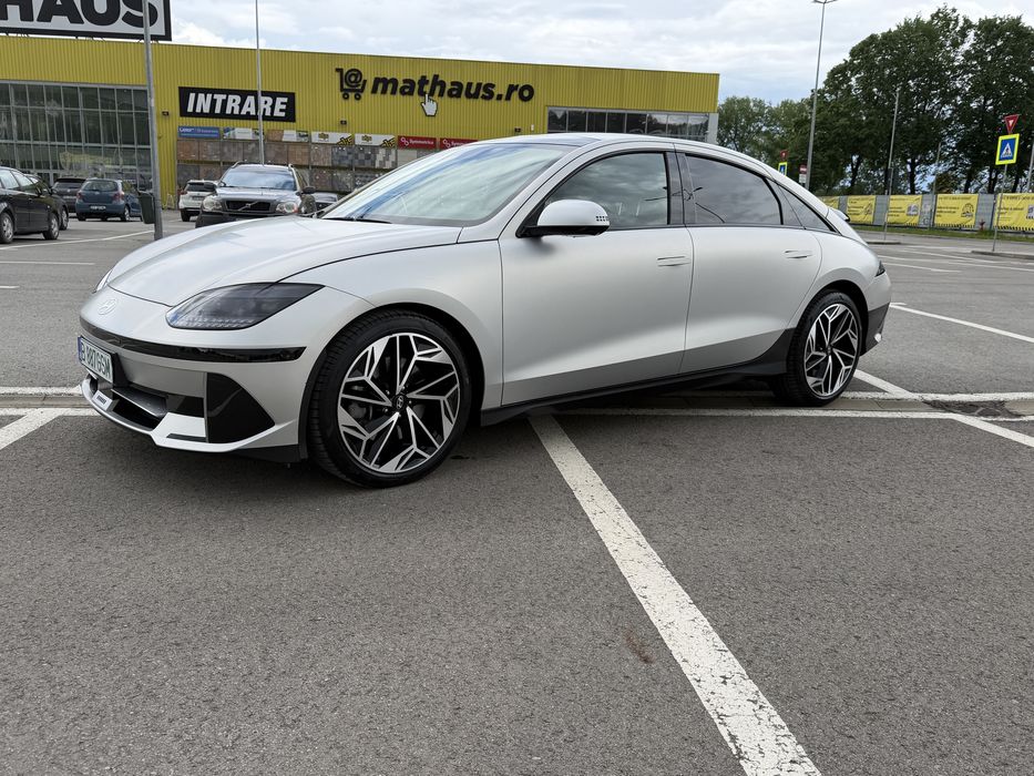 HYUNDAI Ioniq 2025