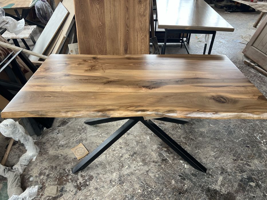 Плотове за трапезни и холни маси от дъб и орех