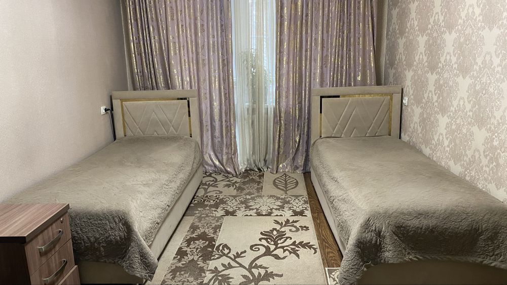 Кровати с матрасами