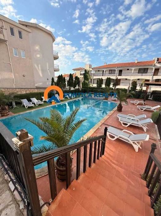 Тристаен в луксозен комплекс в Свети Влас