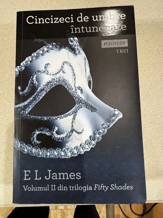 Vand trilogia Cincizeci de Umbre ale lui Gray