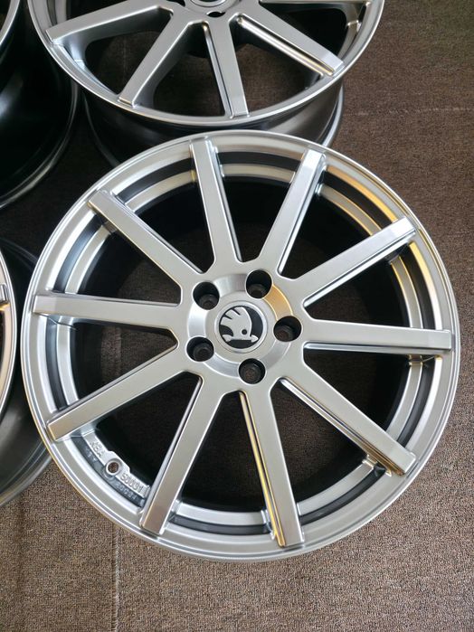 4 Jante Aliaj 5x112 18'' 8J ET 35 57.1 - Dedicate VW Tiguan Passat Golf T-Roc Touran Sharan / Skoda Octavia Superb Yeti Kodiaq Karoq JANTE NOI !