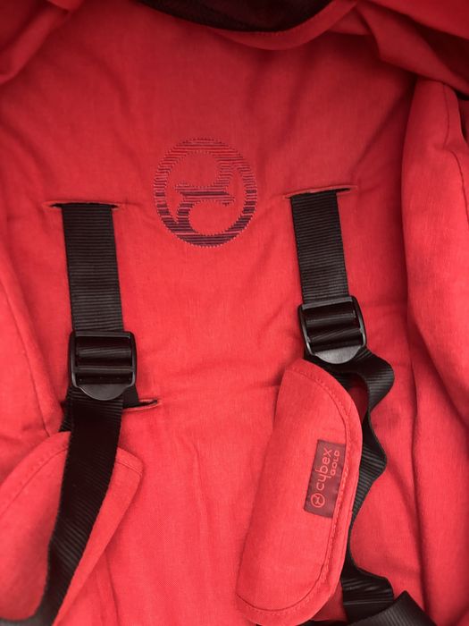 Срочно продам коляску cybex bailos s