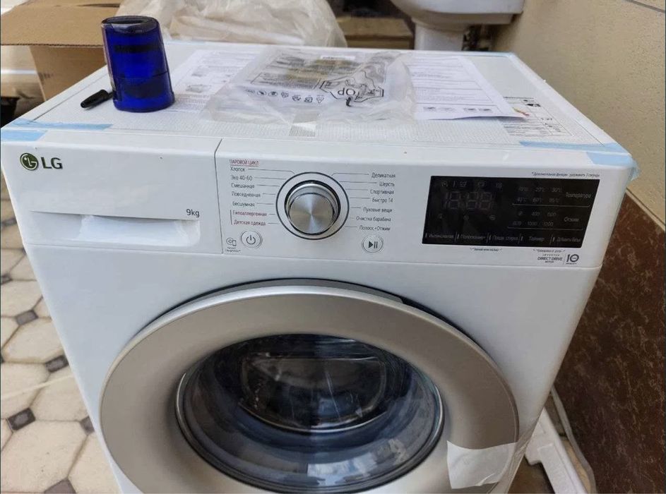 Стиральная машина LG 9 кг Invertor F2V3FS4W