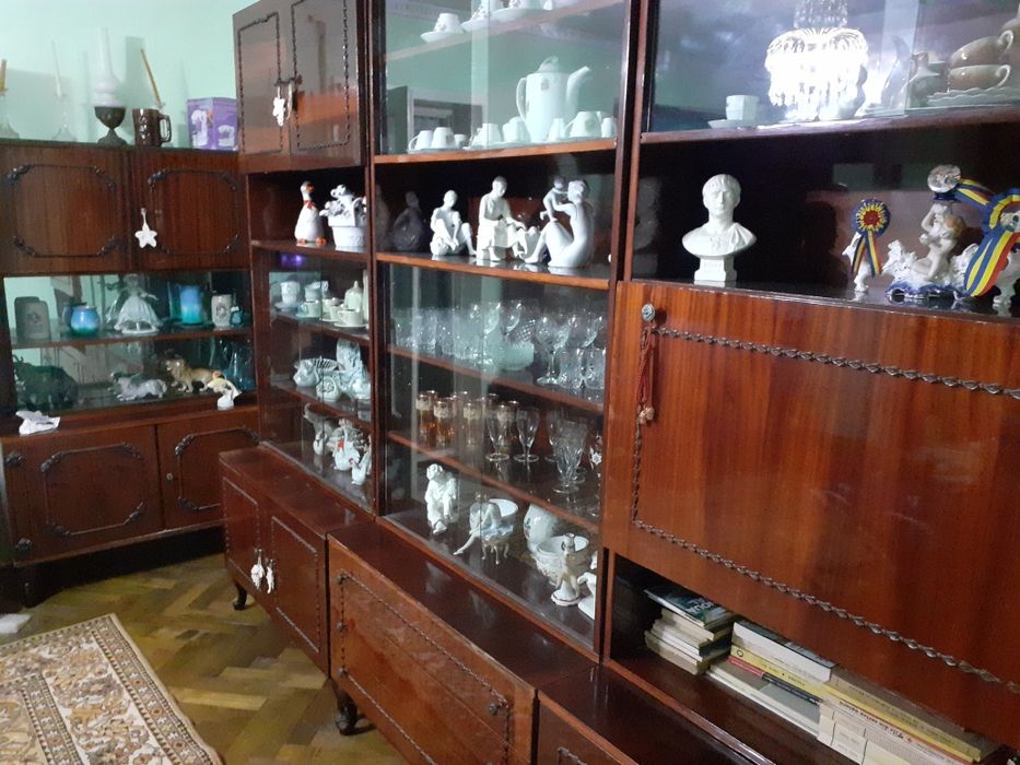 Biblioteca 3 corpuri