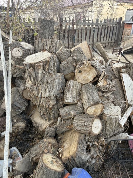 Отдам дрова самовывоз