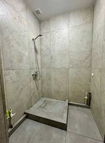 Сталинка Высокопотолочка   Шота-Руставели 2/3/4