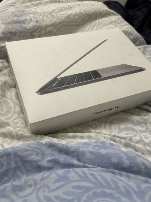 Macbook pro 13 (2017)