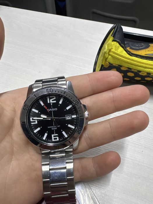 Продам часы casio