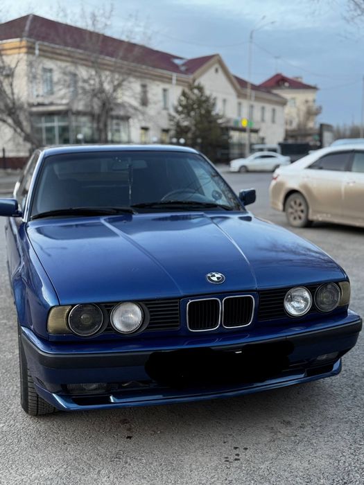 Продам БМВ е34..