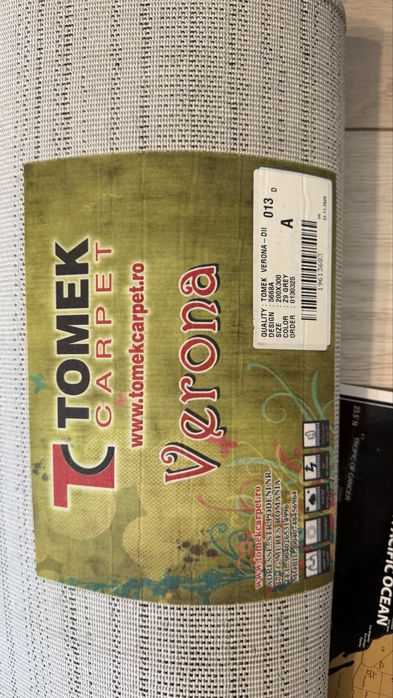 Vand covor gri Tomek