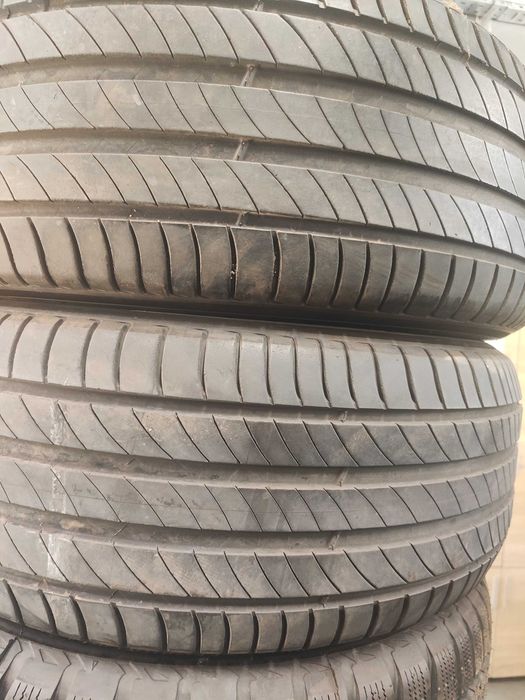 2бр.летни гуми 235/55/18 Michelin