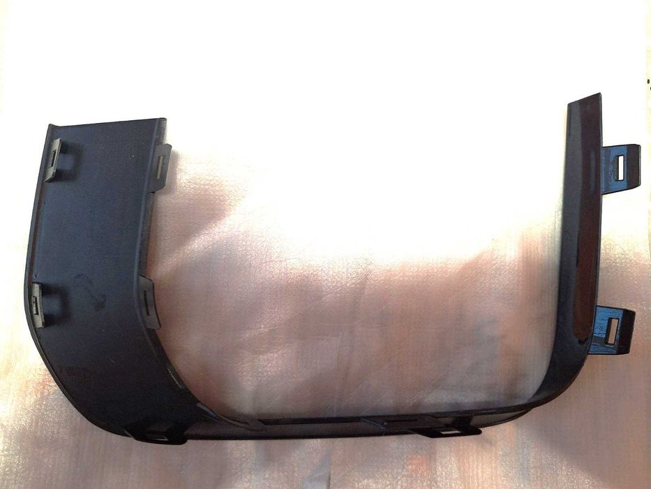 Декоративна лайсна за броня Range Rover Evoque 2016-2018