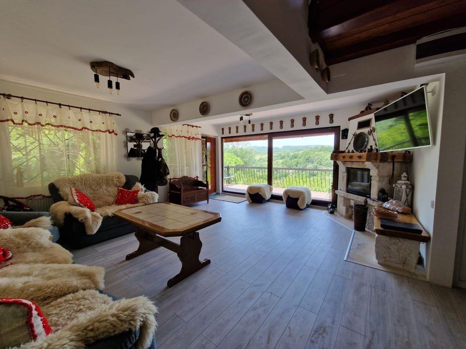 Casa de vacanța in Valea Unghiului