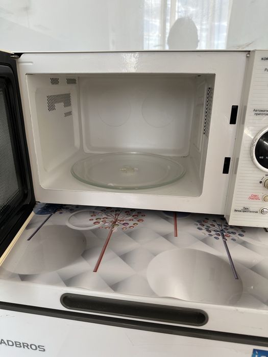 Продам микроволновку