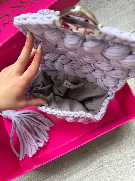 Плетена мини чанта