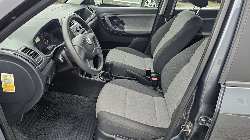 Skoda fabia facelift 2010benzina