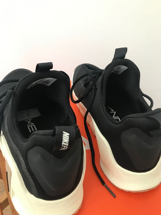 Nike Free Metcon 6 (42 1/2)