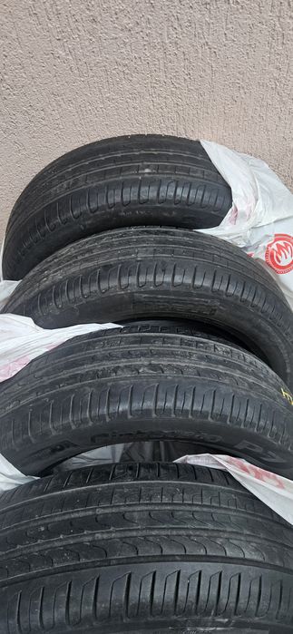 205/60/16 pirelli летни гуми 6.05мм 4 броя летни гуми пирели