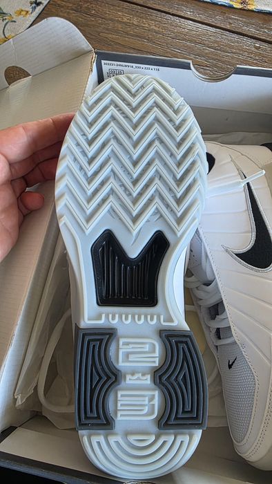Нови Nike Lebron Witness IX