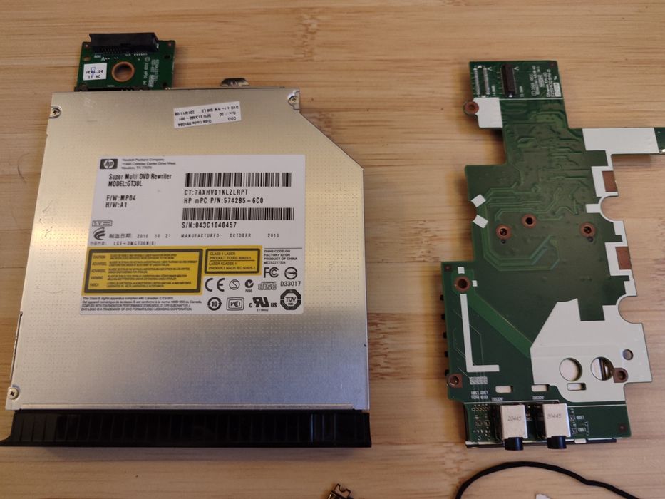 Различни части за лаптоп