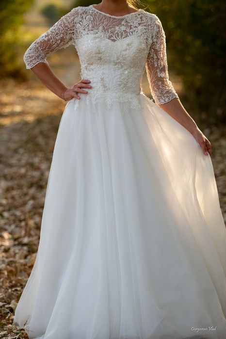 Vand rochie de mireasa marimea S.
