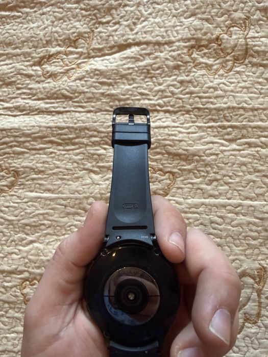 Samsung GalaxyWatch 4 Classic