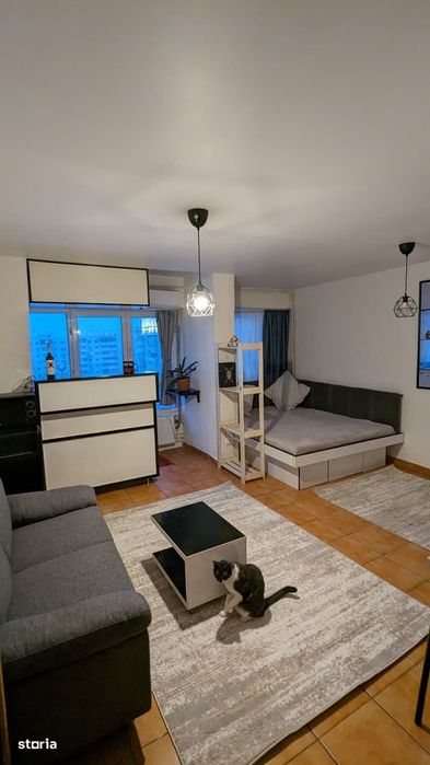 Garsonieră luminoasă cu vedere panoramică – lângă tramvai 41 Turda