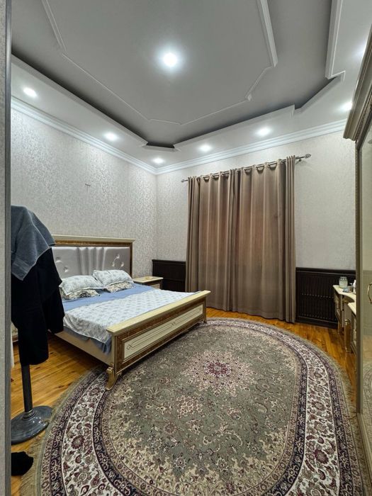 Назарбек Пушкин  8-мактабдан чапка  (Зангиота тумани)  8 сотих 7 хона