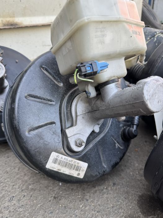 Спринтер 906 вакуум тормозной