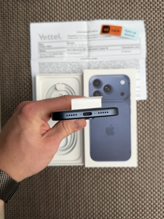 НОВ! *ЛИЗИНГ* iPhone 17 Pro 256Gb Deep Blue 36М ГАРАНЦИЯ