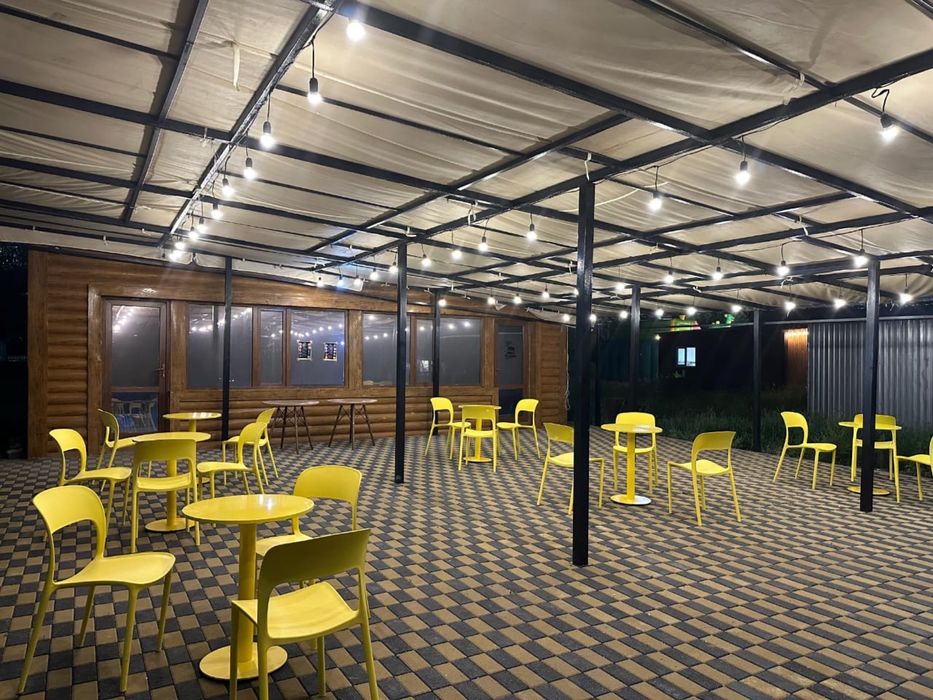 Продаётся летнее кафе в Центральном парке!