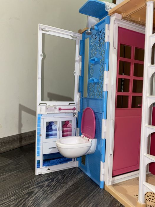 Детска къща за кукли  + лодка