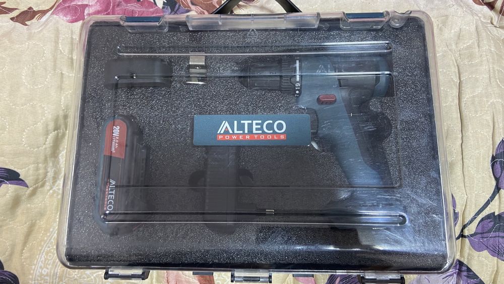 Шуруповерт ALTECO