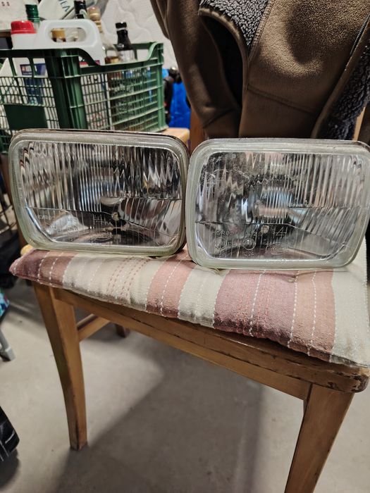 Фарове за Jeep Cherokeee