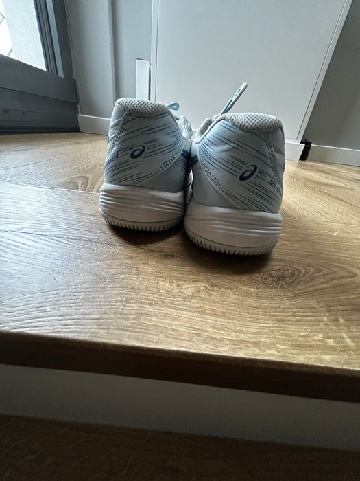 Тенис маратонки ASICS, 40 номер