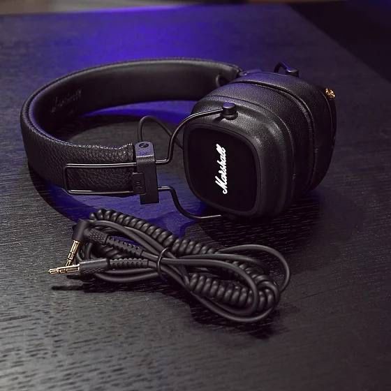 Наушники,для айфона,подарка