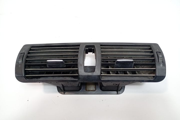 Grila ventilatie bord 705918912 BMW Seria 1 E87
