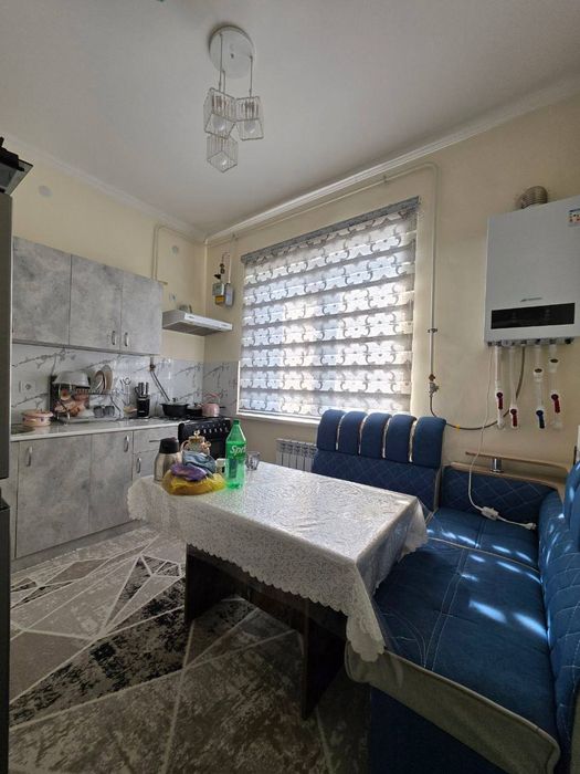 Motrid 2 xonali uy barcha jixozlari bilan sotiladi