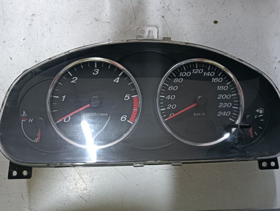 Ceasuri Bord Mazda 6 2005>
