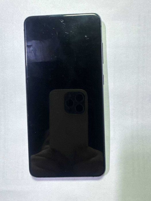 Samsung Galaxy S21 (Алматы)882928