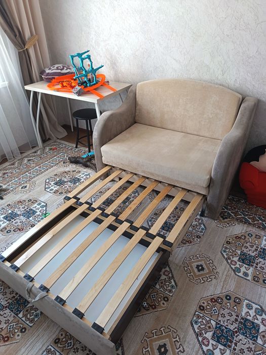 Продаём кресло...