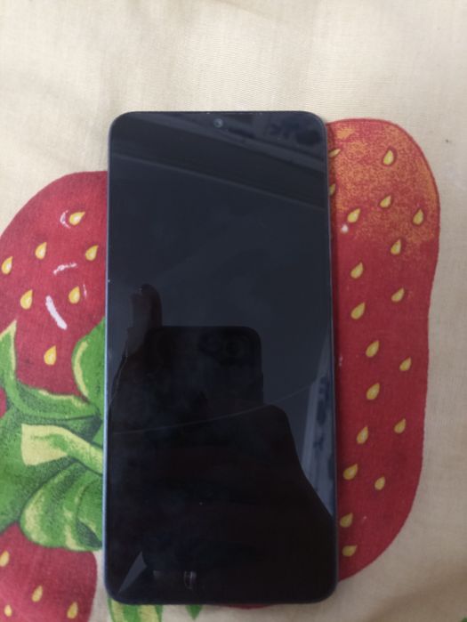 Телефон Poco C65