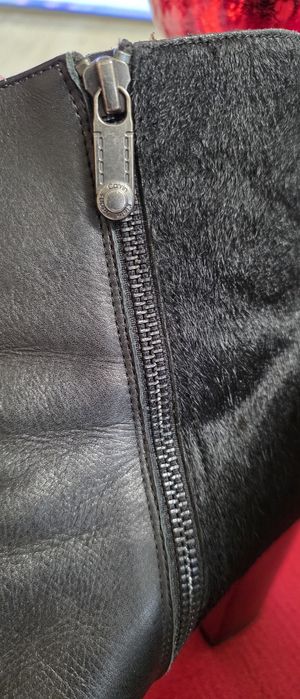 Дамски боти с естествен косъм