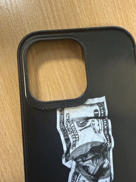 Iphone 16 pro max калъфи на mobilfox