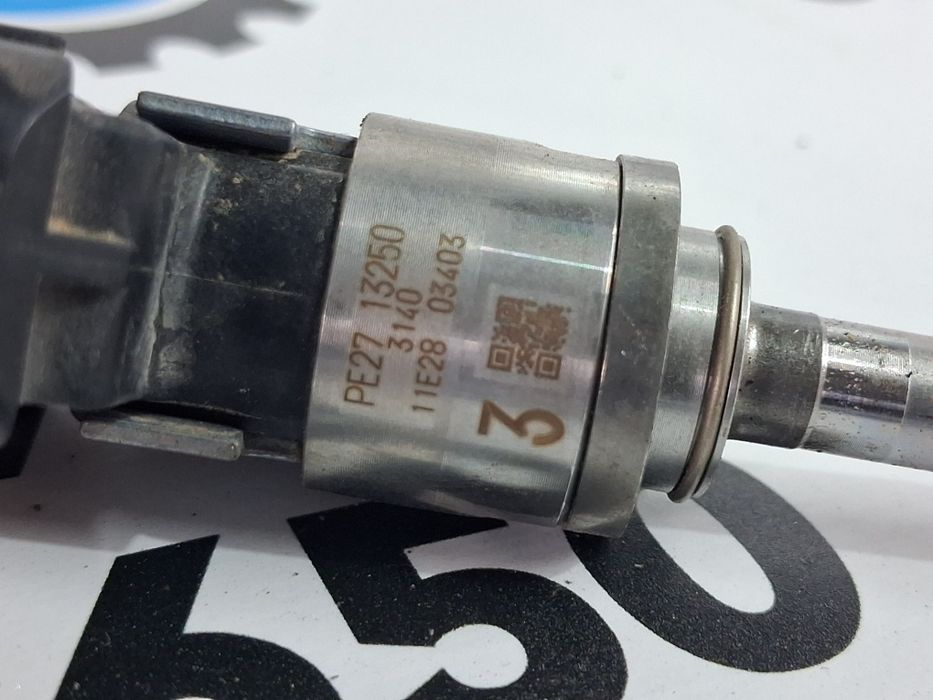 Rampa injectie injectoare 2.0 b Mazda 3 Skyactiv Hybrid 2021