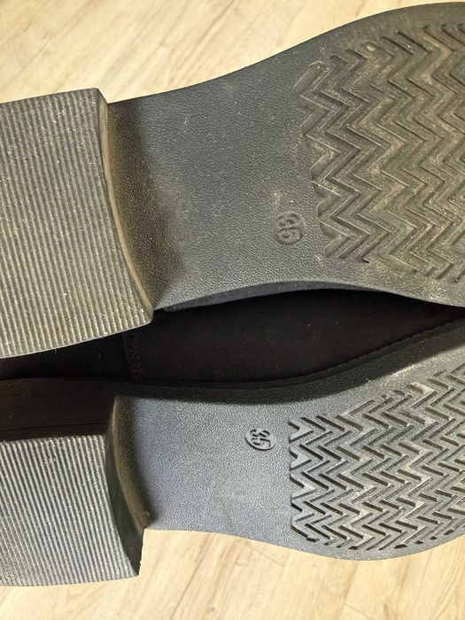 Botine dama piele intoarsa negre nr 35